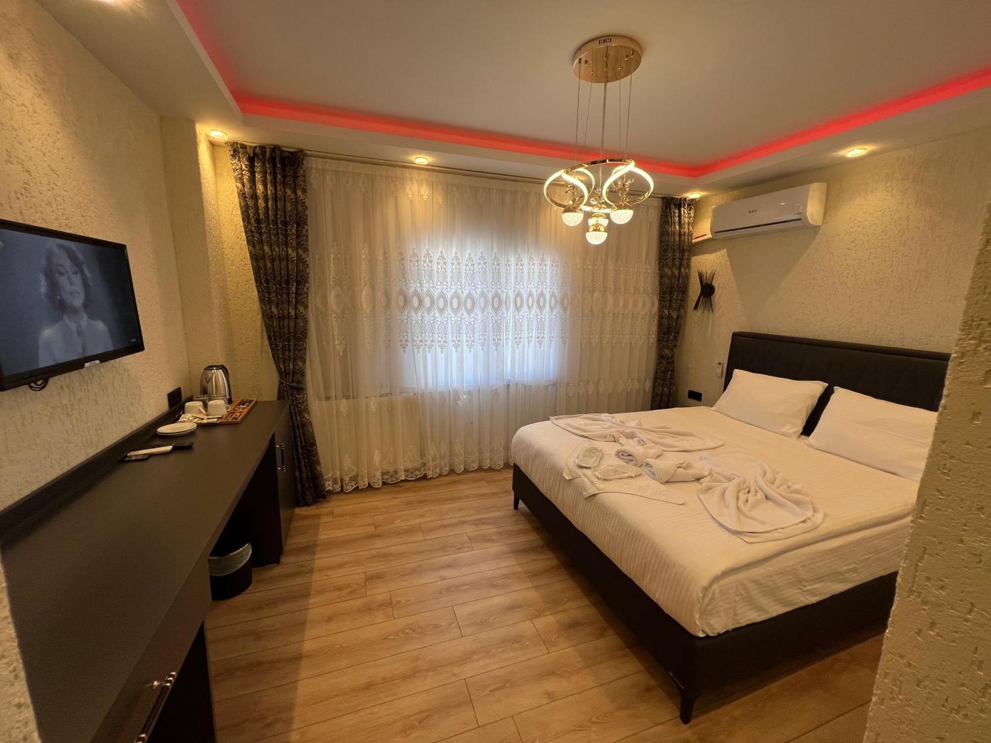 Feycem Suites Hotel Istanboel Buitenkant foto